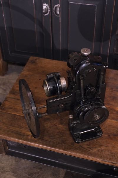 Chronoprojecteur-Pathé-type-ABR-pour-film-ernemann -iron-zeiss