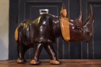 Rhinoceros ancien en ebene