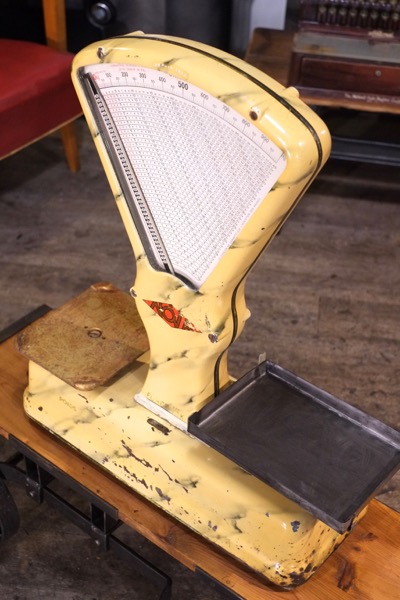 balance epicerie ancienne