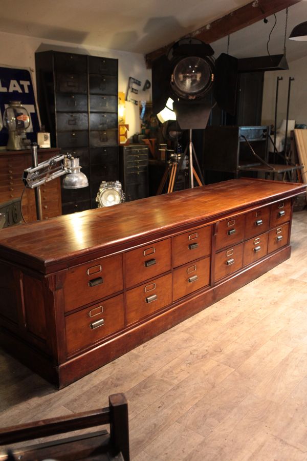 meuble de metier ancien