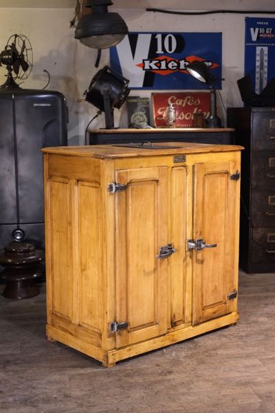 meuble de metier vintage  de bistrot